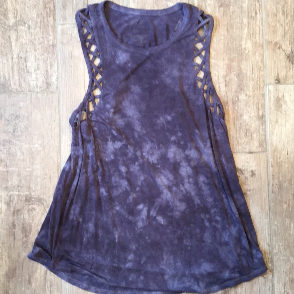 I’m selling an American Eagle Tank